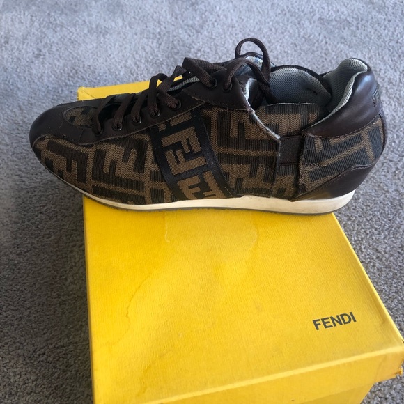 Original monogram Fendi Ladies sneakers Size 37.5 Gently Worn - Picture 4 of 4